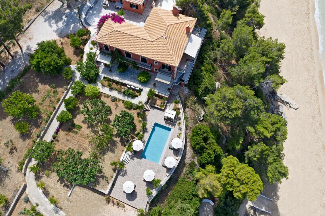 Avra Private Suites Lassi  Bagian luar foto