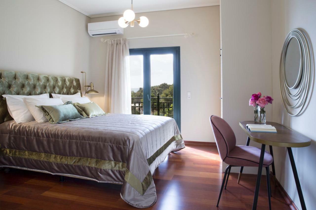 Avra Private Suites Lassi  Bagian luar foto
