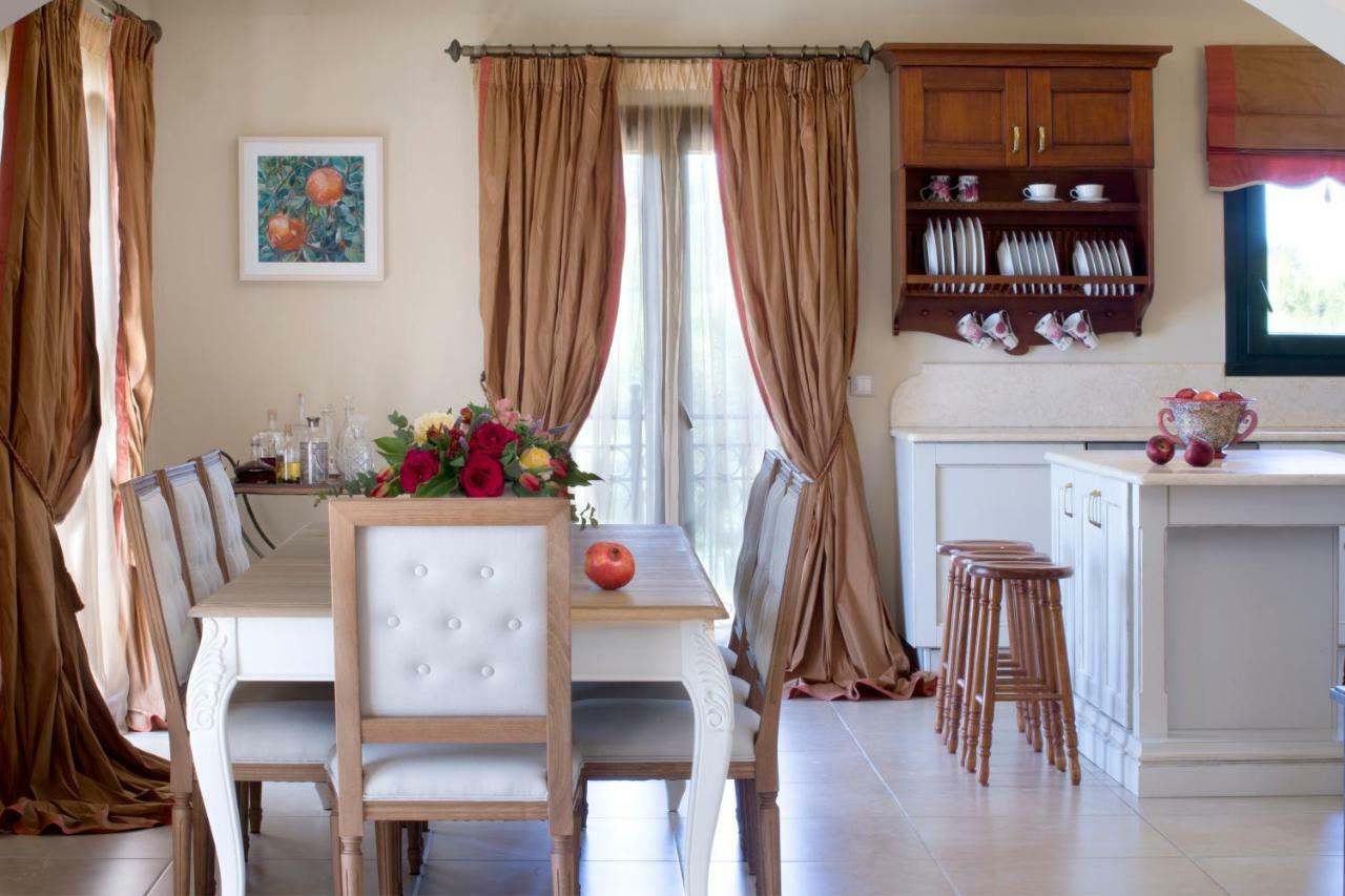Avra Private Suites Lassi  Bagian luar foto
