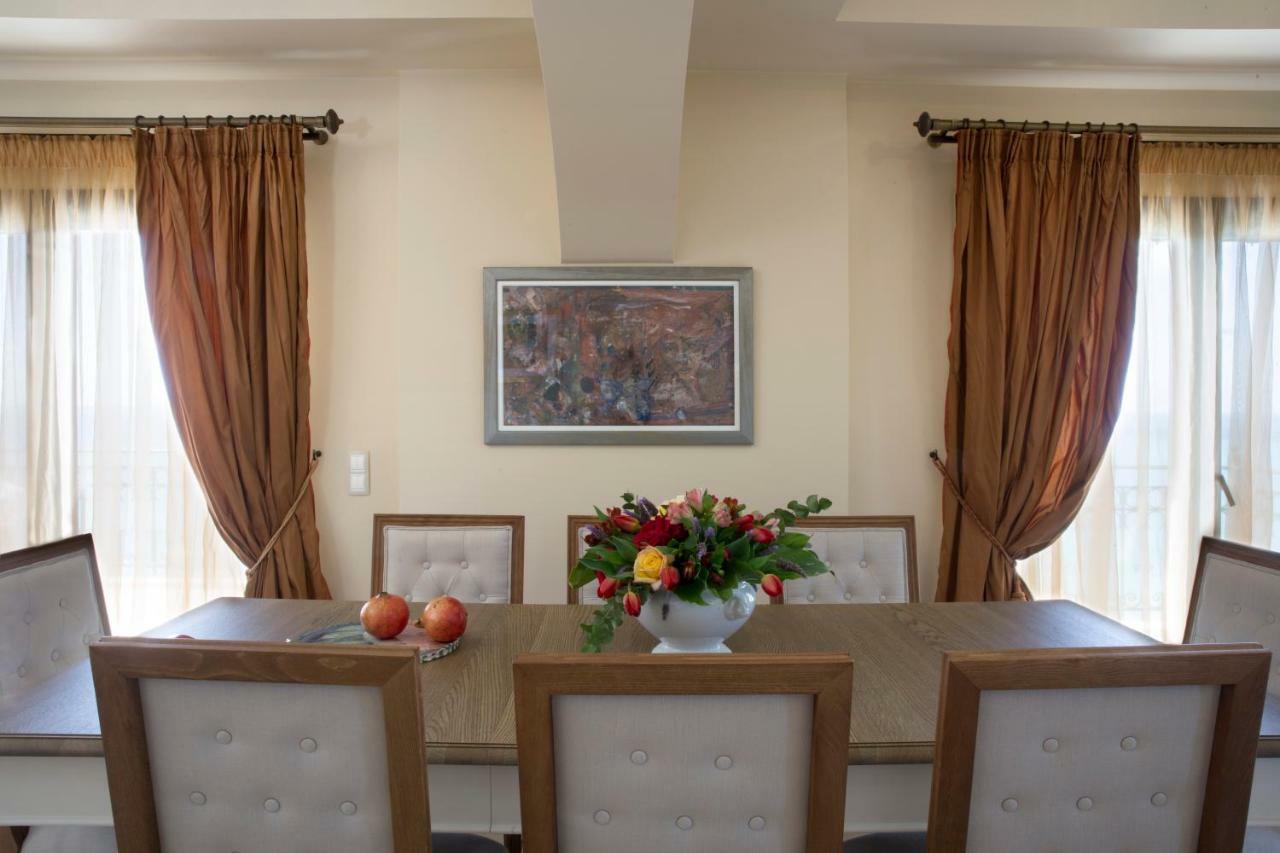 Avra Private Suites Lassi  Bagian luar foto
