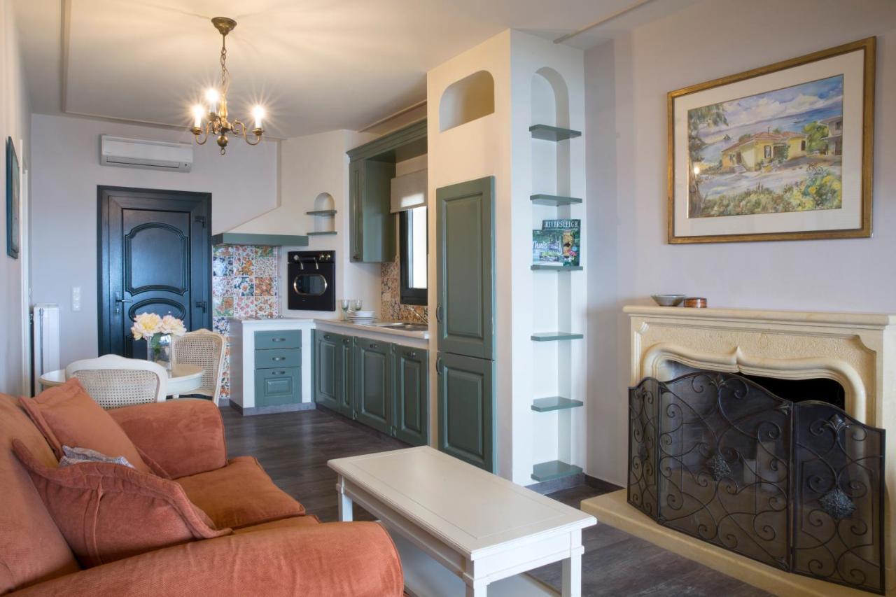 Avra Private Suites Lassi  Bagian luar foto