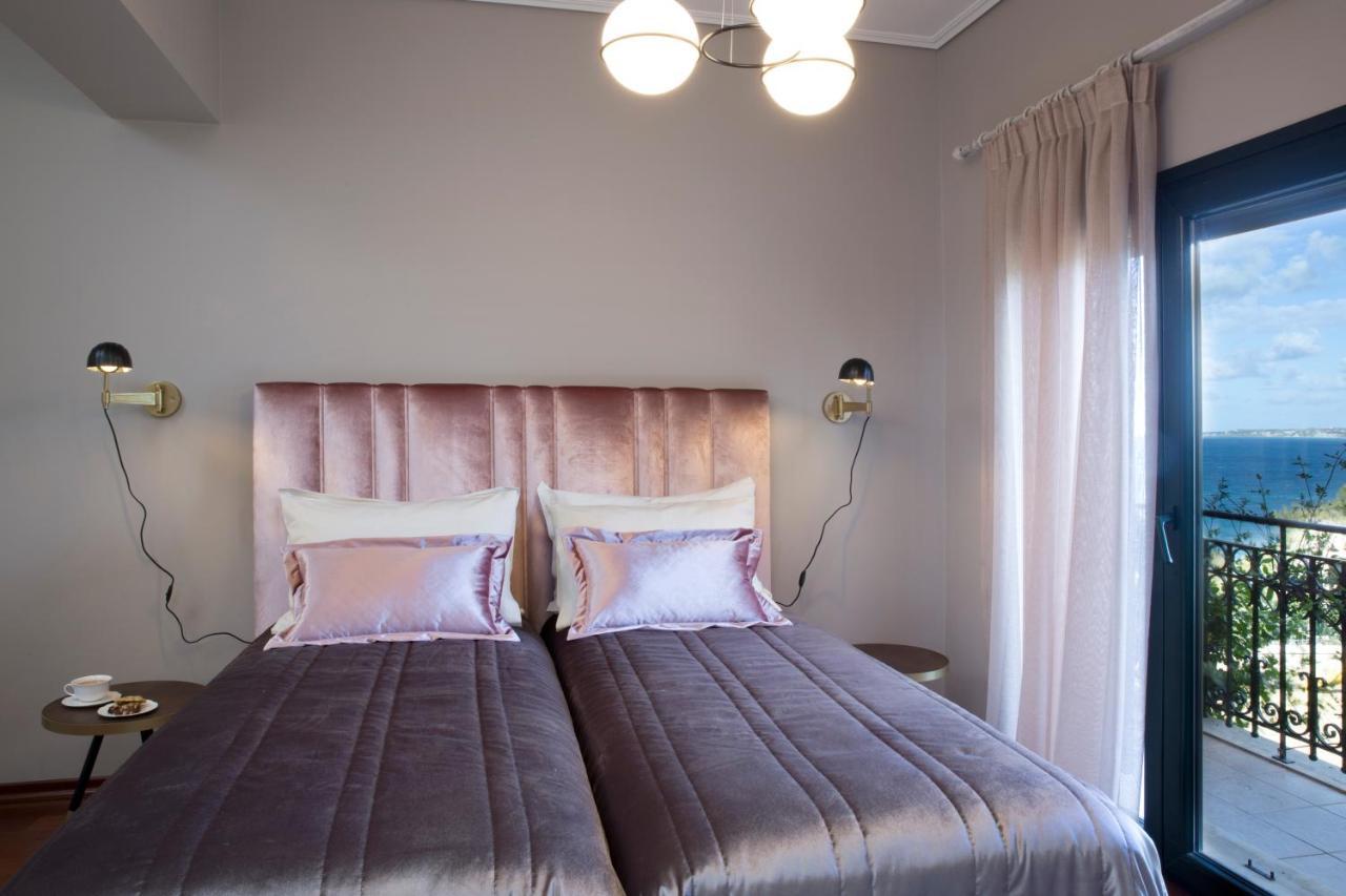 Avra Private Suites Lassi  Bagian luar foto